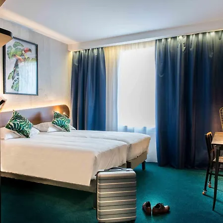 Kopster Lyon Groupama Stadium Hotel Décines-Charpieu